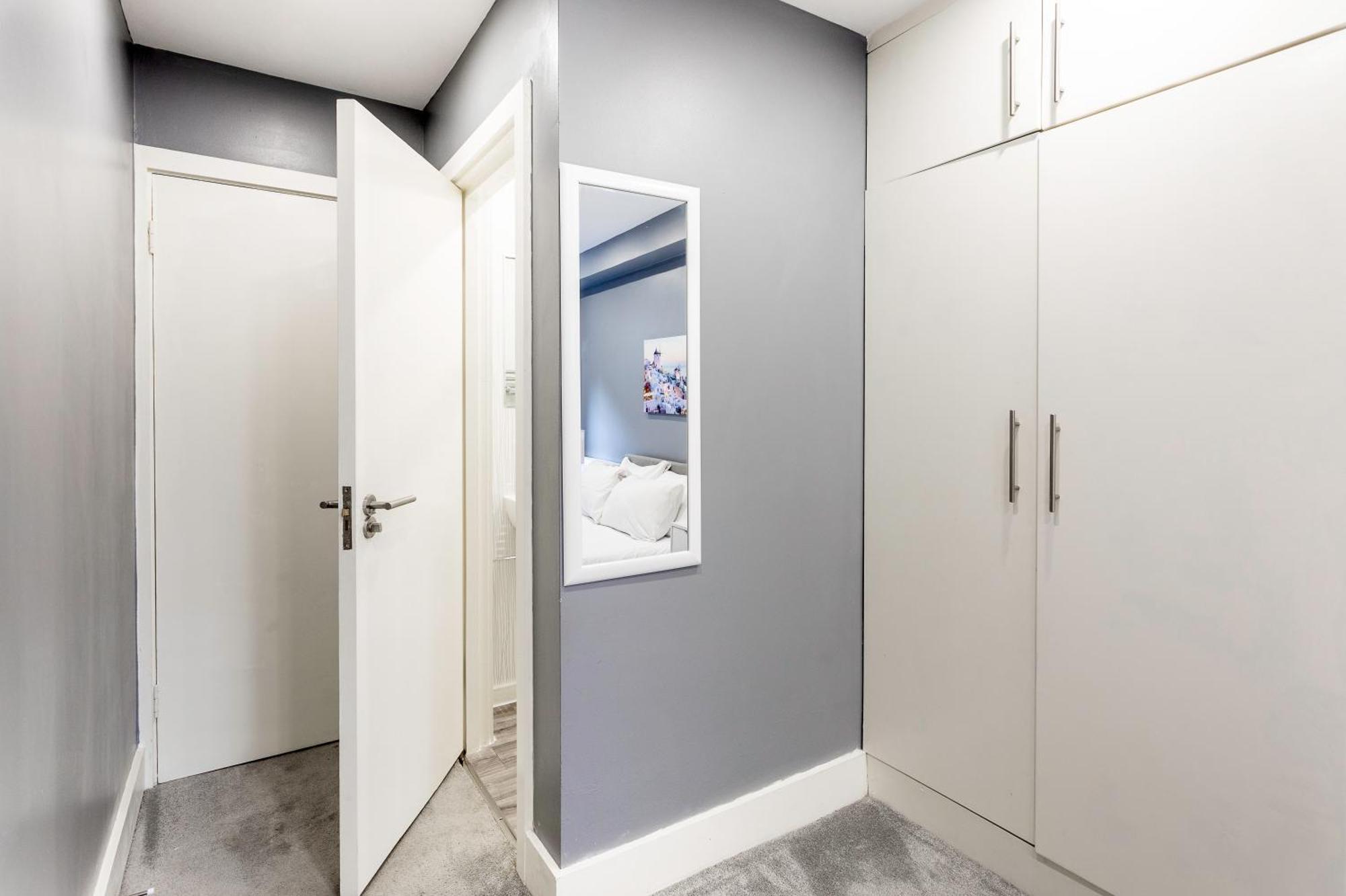 Spacious Clapham Junction Апартаменты Лондон